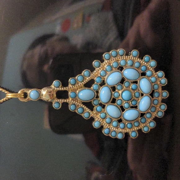 A473 Four Blue/Aqua Necklaces with Coordinating Pierced Earrings - Picture 6 of 12